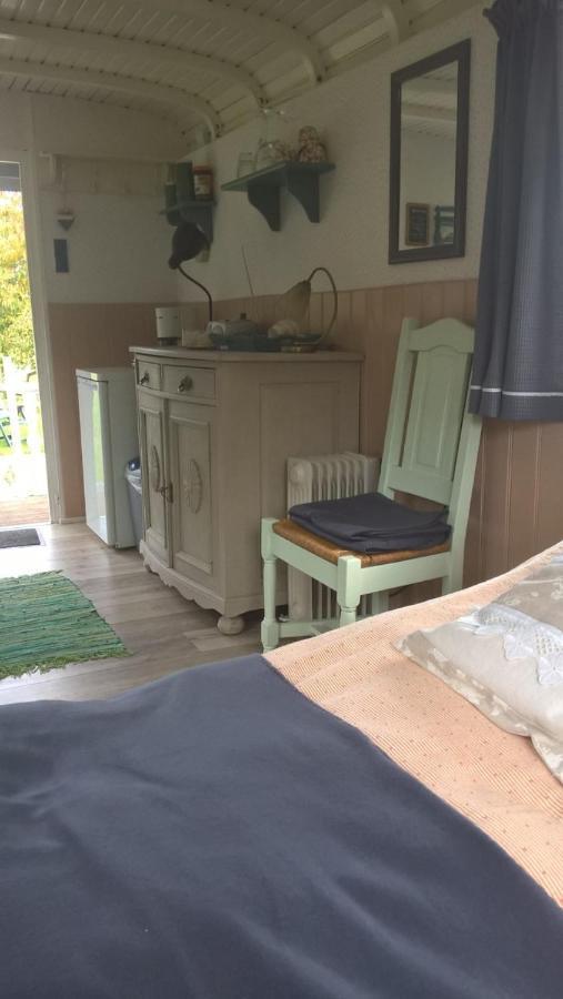 Pipowagen Elsebein Groningen Westerwolde Unieke Ligging Met Eigen Tuin En Vrij Uitzicht Over Veld Naar Natuurgebied Onstwedde Extérieur photo